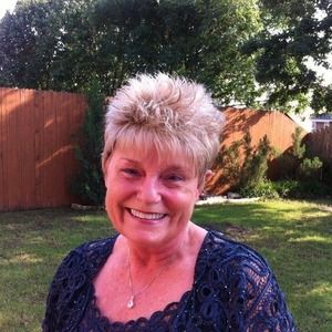 Meet your Posher, Sandy